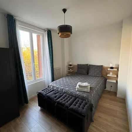 Apartment Le Madargue Idealement Place